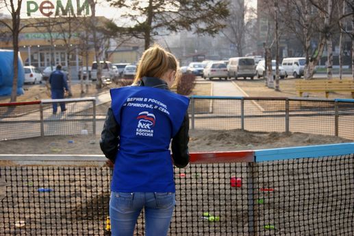 В субботнике приняли участие студенты ДВГГТК