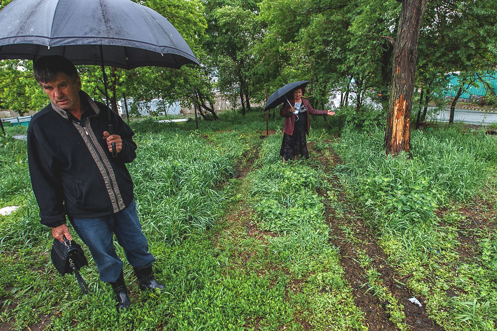 Граждане занимаются сбором подписей под жалобой в прокуратуру