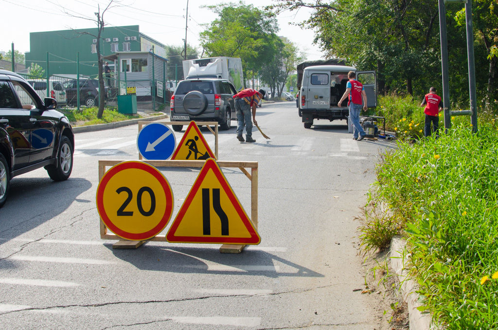 Покраска пешеходных переходов