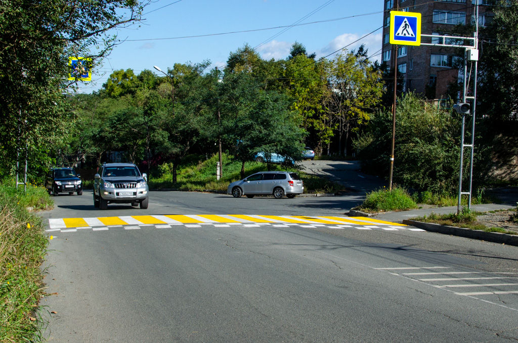 Обновленный переход на улице Постышева, 41