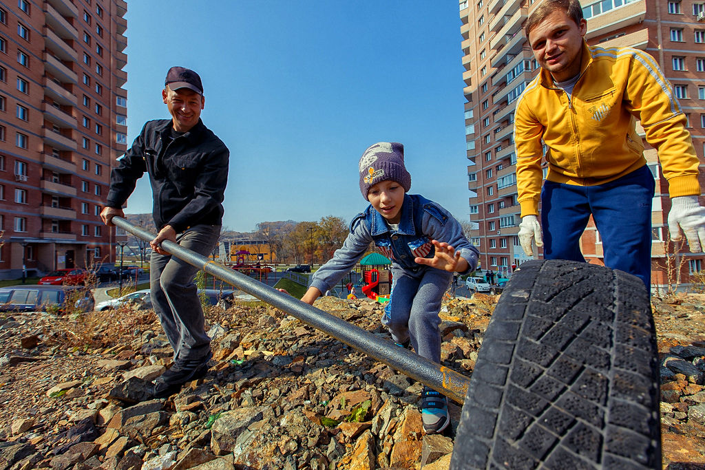 Снос незаконной автостоянки в Снеговой пади