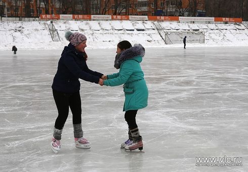 Первореченцев приглашают на каток