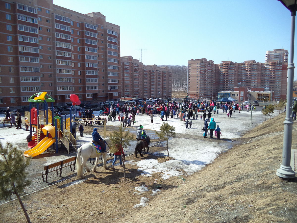 Народные гуляния