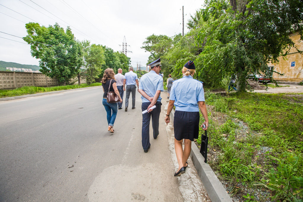 Плановый рейд по Первореченскому району Владивостока прошел в рамках проекта "Безопасные дороги"
