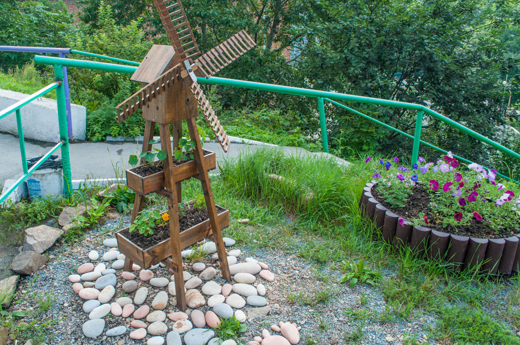 Декоративная мельница