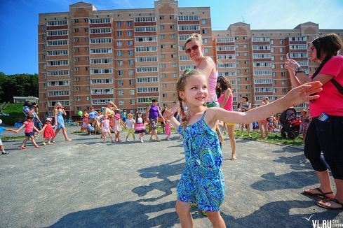 Праздник на ул. Анны Щетининой