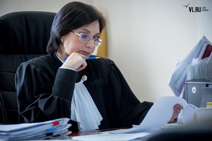 Арендаторы Дома молодежи обжалуют решение приставов через суд