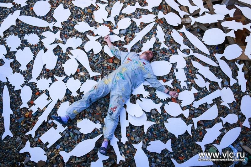 Подпорную стену на Некрасовской украсят 155 деревянных рыбок